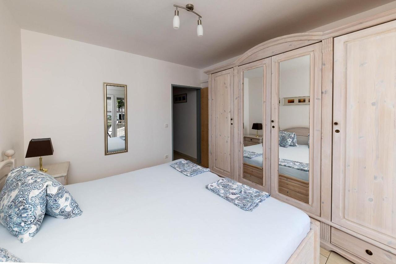 Apartmani Dea Crikvenica Bagian luar foto