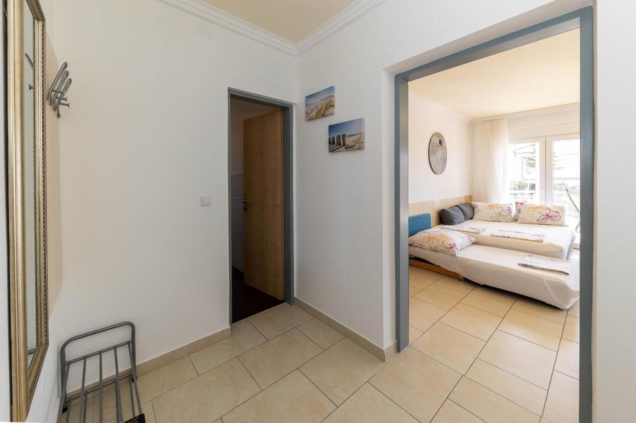 Apartmani Dea Crikvenica Bagian luar foto