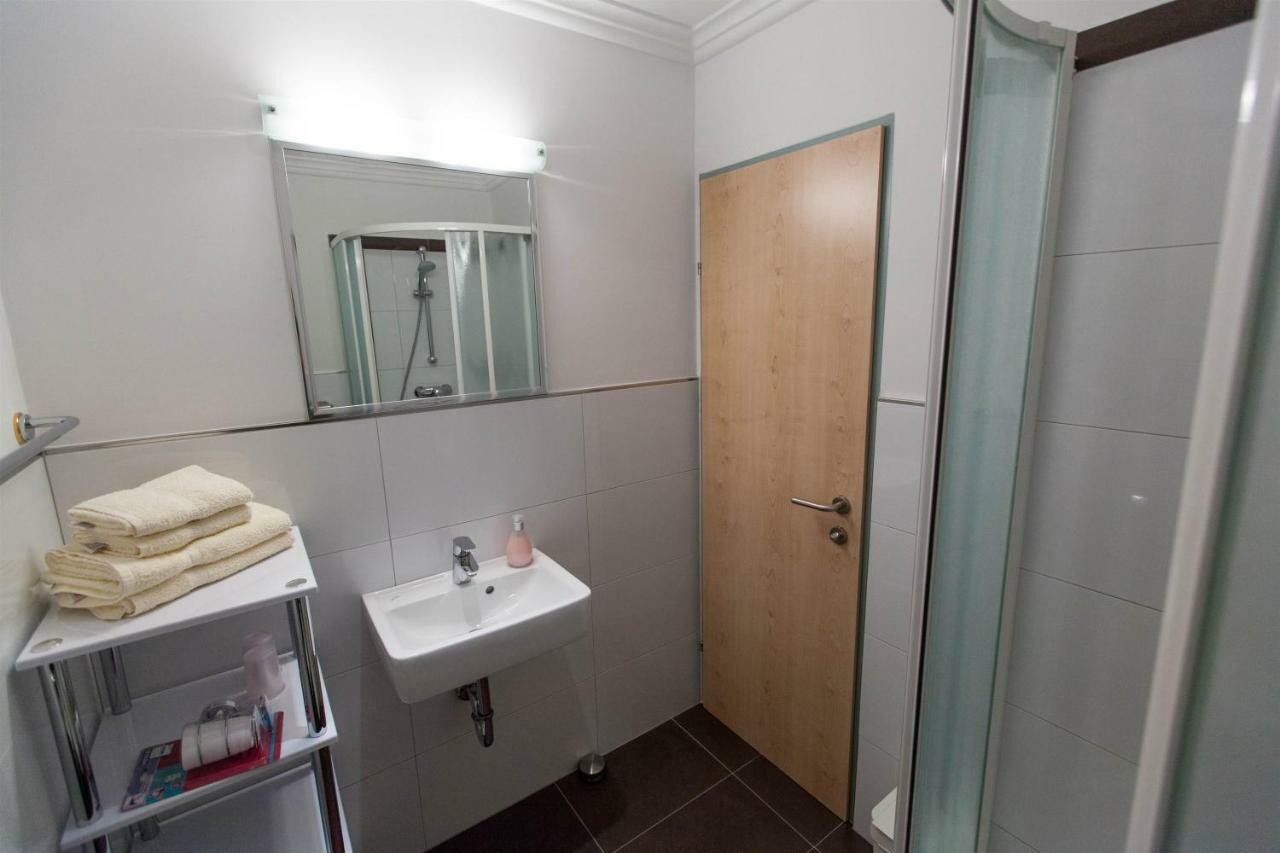 Apartmani Dea Crikvenica Bagian luar foto