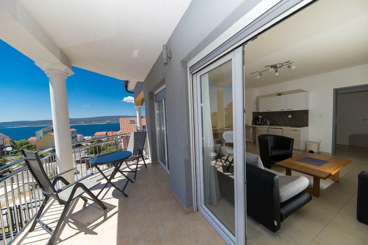Apartmani Dea Crikvenica Bagian luar foto